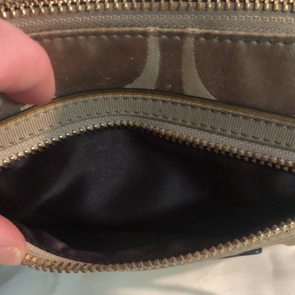 Coach purse - Picture 4 of 15